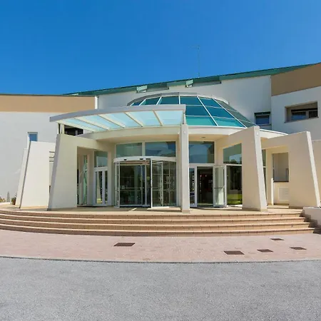 Hotel Maregolf 4*